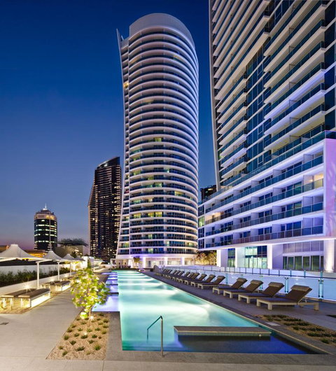 Hilton Surfers Paradise Hotel & Residences - Accommodation Port Hedland 5