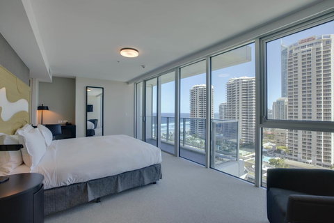 Hilton Surfers Paradise Hotel & Residences - Accommodation Port Hedland 2