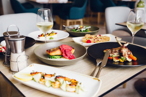 Hilton Surfers Paradise Hotel & Residences - Accommodation Port Hedland 42