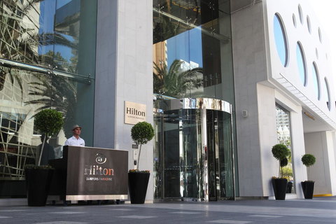 Hilton Surfers Paradise Hotel & Residences - Accommodation Port Hedland 36