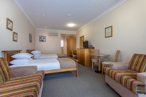 Eastgate On The Range Motel - Accommodation Port Hedland 6