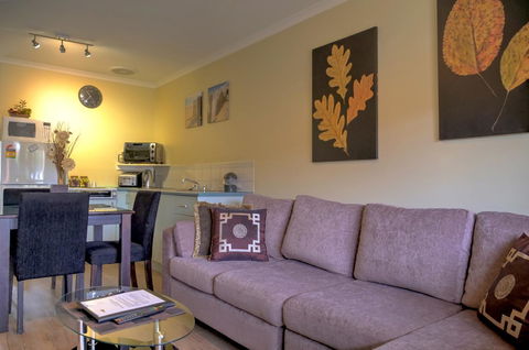Ficifolia Lodge - Accommodation Port Hedland 16