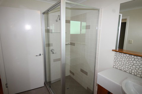 The Boarding House - Accommodation Port Hedland 13