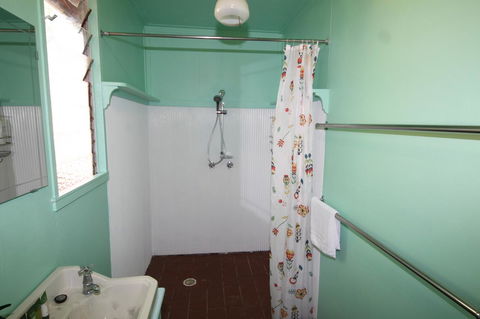 Signal Cottage - Accommodation Port Hedland 10
