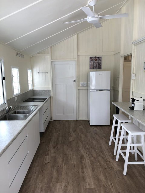Daggoombah Holiday Home Magnetic Island - Accommodation Port Hedland 2