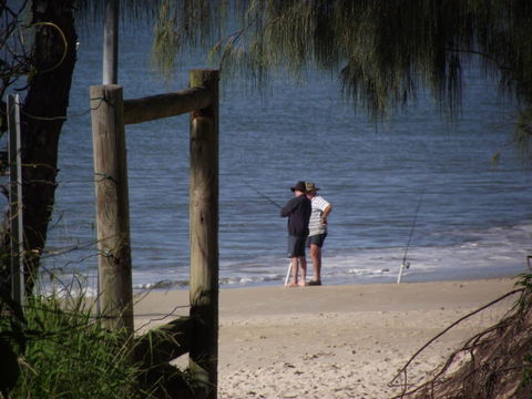 LISTEN TO THE SURF From Rickman Pde, Woorim - Accommodation Port Hedland 2