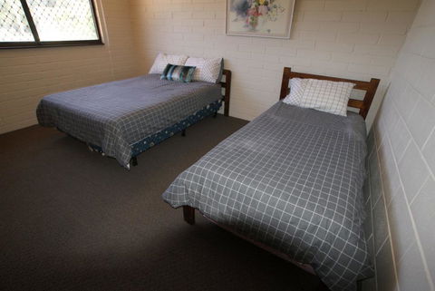 'Bay Dream' Upstairs Unit Three - Accommodation Port Hedland 2
