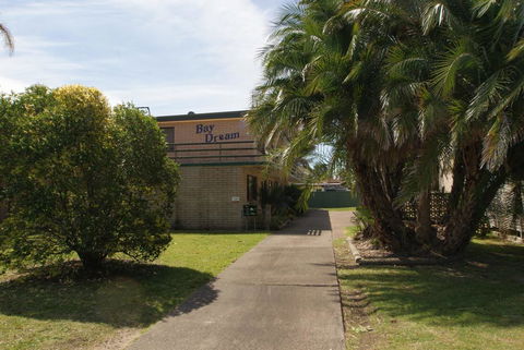 'Bay Dream' Upstairs Unit Three - Accommodation Port Hedland 0