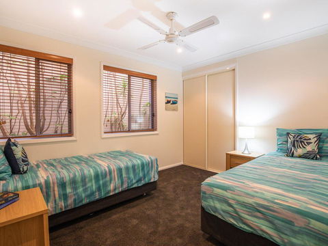 'Dutchies Vista' 1/45 Christmas Bush Ave - Ground Floor Duplex With Stunning Water Views - Accommodation Port Hedland 1