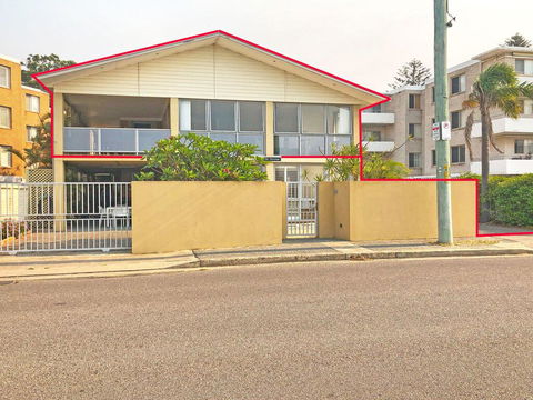 'Mooring Two Upstairs', 23 Shoal Bay Rd - Stunning Views, WIFI, Air Conditioning And Boat Parking - Accommodation Port Hedland 0