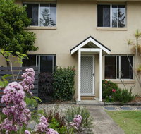 'Sandy Bottoms' with WiFi just Moments from Beach - Accommodation Port Hedland