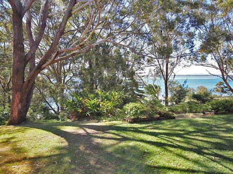 1 'Fiddlers Green' 62 Magnus Street - Ground Floor Unit Close To CBD - Accommodation Port Hedland 1