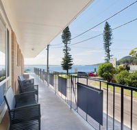 1 'Shoal Towers' 11 Shoal Bay Road - fantastic unit across the road from beach - Accommodation Port Hedland