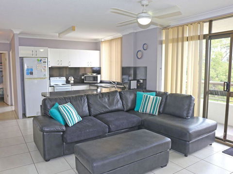1 'The Commodore' 9-11 Donald St - Ground Floor Unit, Close To Shops, Cafe's And Marina - Accommodation Port Hedland 0