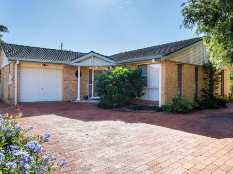 1/4 Huntly Close - Accommodation Port Hedland 0