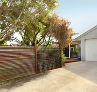 1/882 David Low Way Marcoola - 500 Bond Linen included pet friendly - Accommodation Port Hedland
