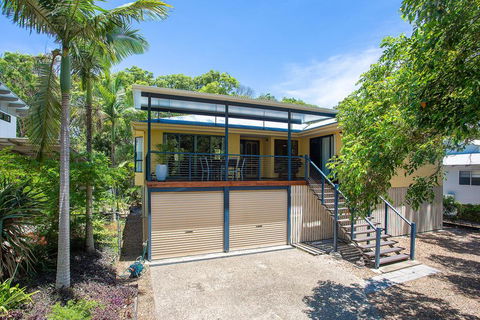 10 Naiad Court -Beach Retreat In The Bush - Accommodation Port Hedland 1