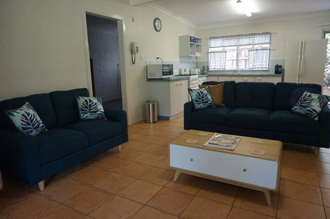 11 Bomburra Court - Rainbow Beach, Comfortable Beach House, Plenty Of Boat Parking - Accommodation Port Hedland 0