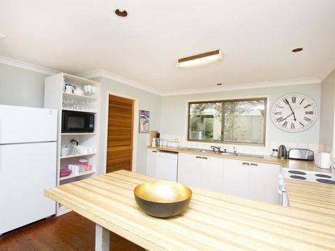11 Coast At Boomerang Beach - Accommodation Port Hedland 2