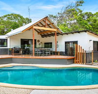 11 Naiad Court - Rainbow Shores Fantastic Family Retreat Swimming Pool 200m to beach Free Wi-Fi - Accommodation Port Hedland