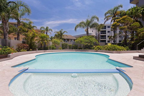 12 'Florentine' , 11 Columbia Close - WIFI, Aircon, Spectacular Views - Accommodation Port Hedland 1