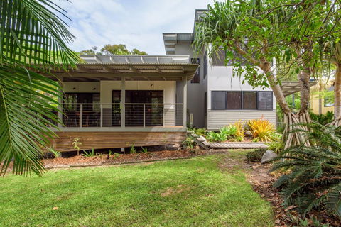 12 Naiad Court- Pool, Sleeps 8, Close To Beach - Accommodation Port Hedland 1