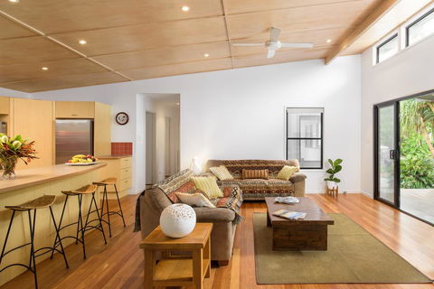 12 Naiad Court- Pool, Sleeps 8, Close To Beach - Accommodation Port Hedland 3