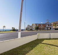 13 'Bayview Towers' 15 Victoria Parade - ground floor unit with magical water views - Accommodation Port Hedland