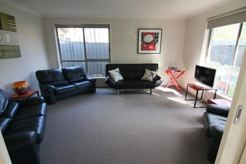 19 Georgian Court - Accommodation Port Hedland 1