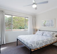 2 'Bronte Court' 17 Magnus Street - air con complex pool and centrally located - Accommodation Port Hedland