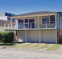 2 'Hibiscus Court' 9 Government Road - fantastic air conditioned 3 bedroom unit - Accommodation Port Hedland