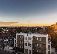 2 Bdrm Art Deco Apt Stroll To Bondi Junction - Accommodation Port Hedland