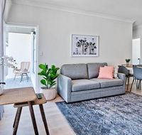 2 Bedroom Apt with Balcony  Air Con in Plympton - Accommodation Port Hedland