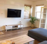 2 Bedroom SHORT walk to CBDBEACH and DARBY ST - Accommodation Port Hedland