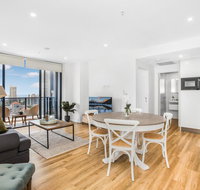 2-Bed Beach Apartment with Pool Parking and Balcony - Accommodation Port Hedland