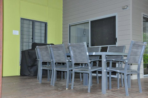 24 Esprit Drive - Beach Home With Open Plan Living And Walking Distance To Beach - Accommodation Port Hedland 2