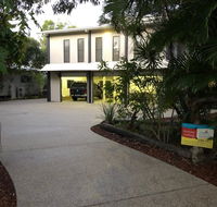 25 Naiad Court - Rainbow Shores The Ultimate Beachside Executive Property Air conditioned - Accommodation Port Hedland