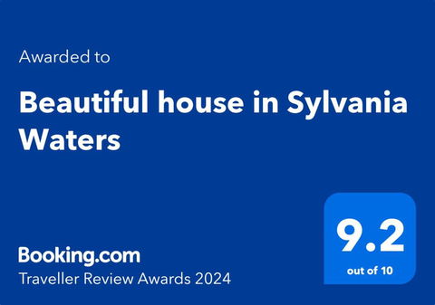 Beautiful House In Sylvania Waters - Accommodation Port Hedland 1