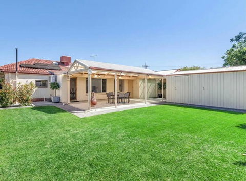 Birkinshaw Villa ( 3 Bedroom With Parkings ) - Accommodation Port Hedland 1