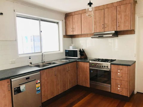 D124 Big Stay At Biggs - Accommodation Port Hedland 1