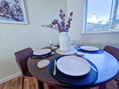 Crawley Cosy Urban Retreat Close To CBD UWA Free Park Netflix - Accommodation Port Hedland 3