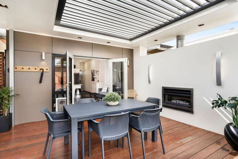 Cute As A Button - Picket Fence 3 Bed Stylish Home - Accommodation Port Hedland 0