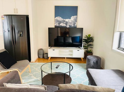 D111 Special Melbourne Retreat - Accommodation Port Hedland 4