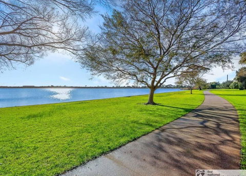 D132 Well Keep Secret Lake Home - Accommodation Port Hedland 0