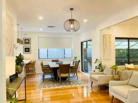 D132 Well Keep Secret Lake Home - Accommodation Port Hedland 2