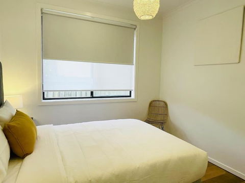 D132 Well Keep Secret Lake Home - Accommodation Port Hedland 3