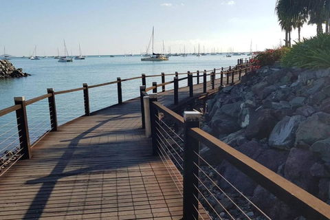 DAYDREAMING Airlie Beach, Water Views & Only 200m To Boardwalk. - Accommodation Port Hedland 1
