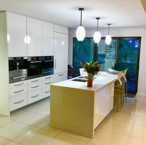 3 Divas Luxury Accommodation - Accommodation Port Hedland 1