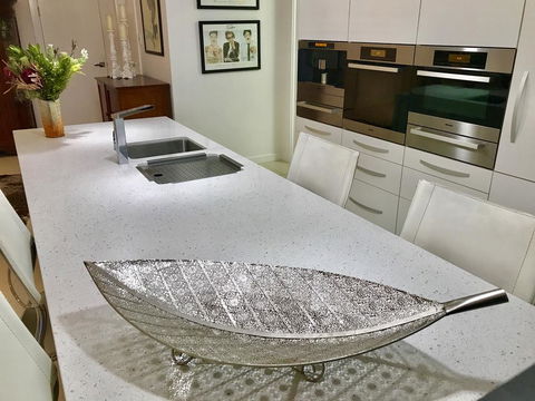 3 Divas Luxury Accommodation - Accommodation Port Hedland 0