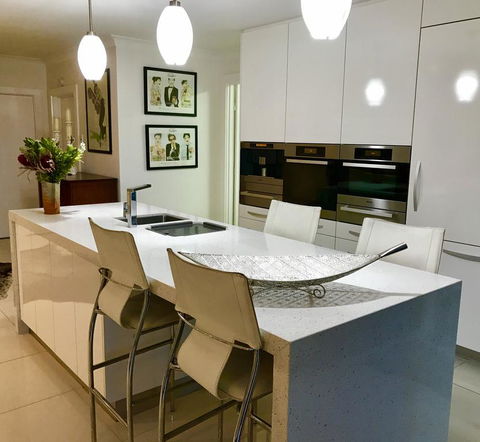 3 Divas Luxury Accommodation - Accommodation Port Hedland 2